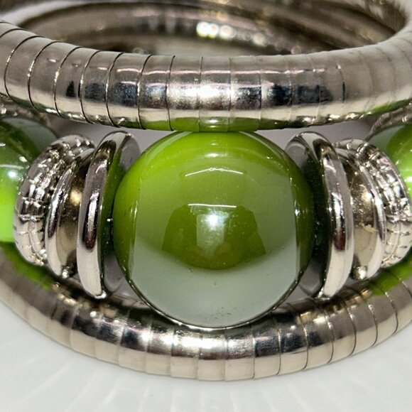 Silver-Tone & Green Acrylic Bead Memory Wire Bracelet Adjustable Wrap Style - Picture 2 of 10